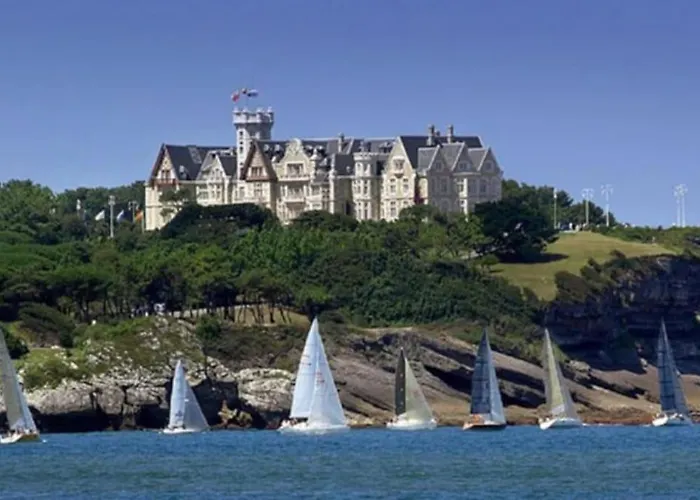 Andando A La Playa A Estrenar Santander